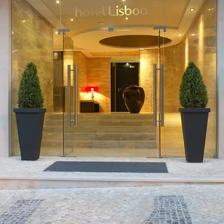 Hotel Lisboa מלון 4*