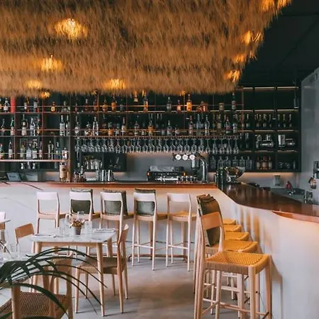 Ξενοδοχείο Hotel Lisboa 4*